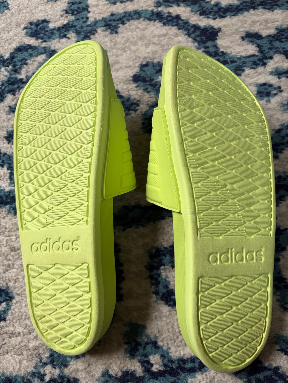 adidas Adilette Comfort Slides in Neon Yellow-Green - Picture 3 of 6
